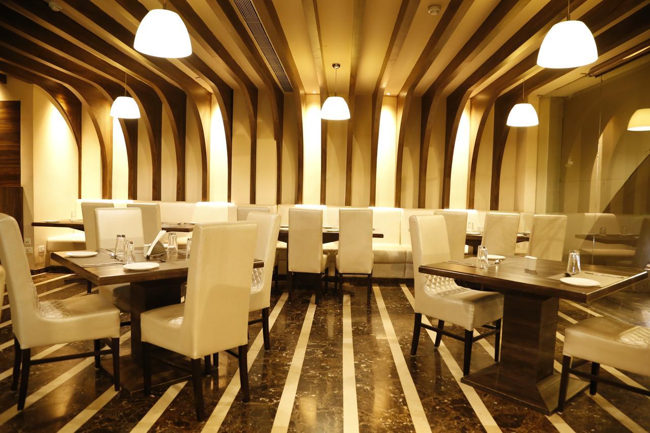 Hotel Orange อัครา ภายนอก รูปภาพ